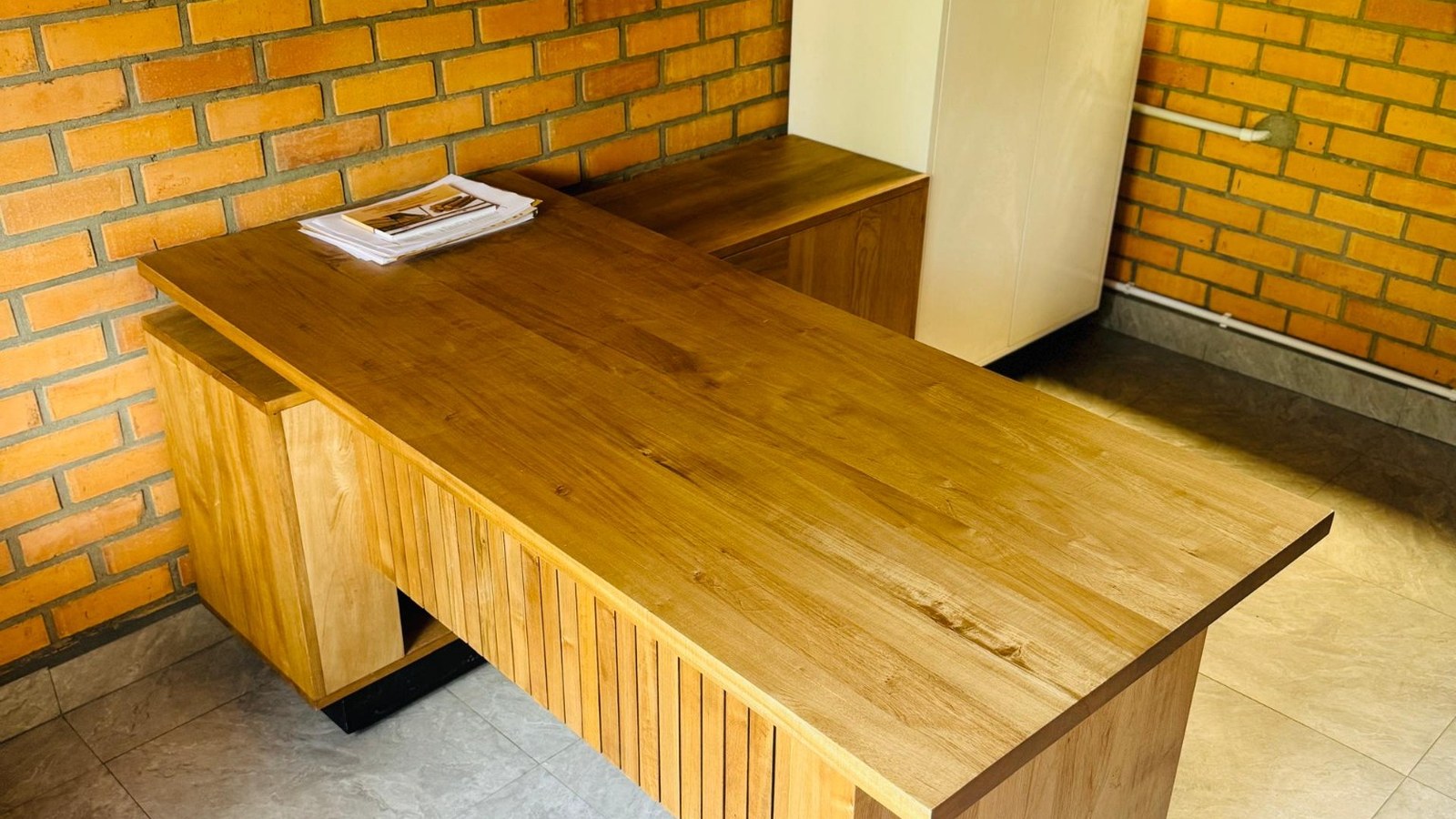 Study Desk & Chair thumbnail 2
