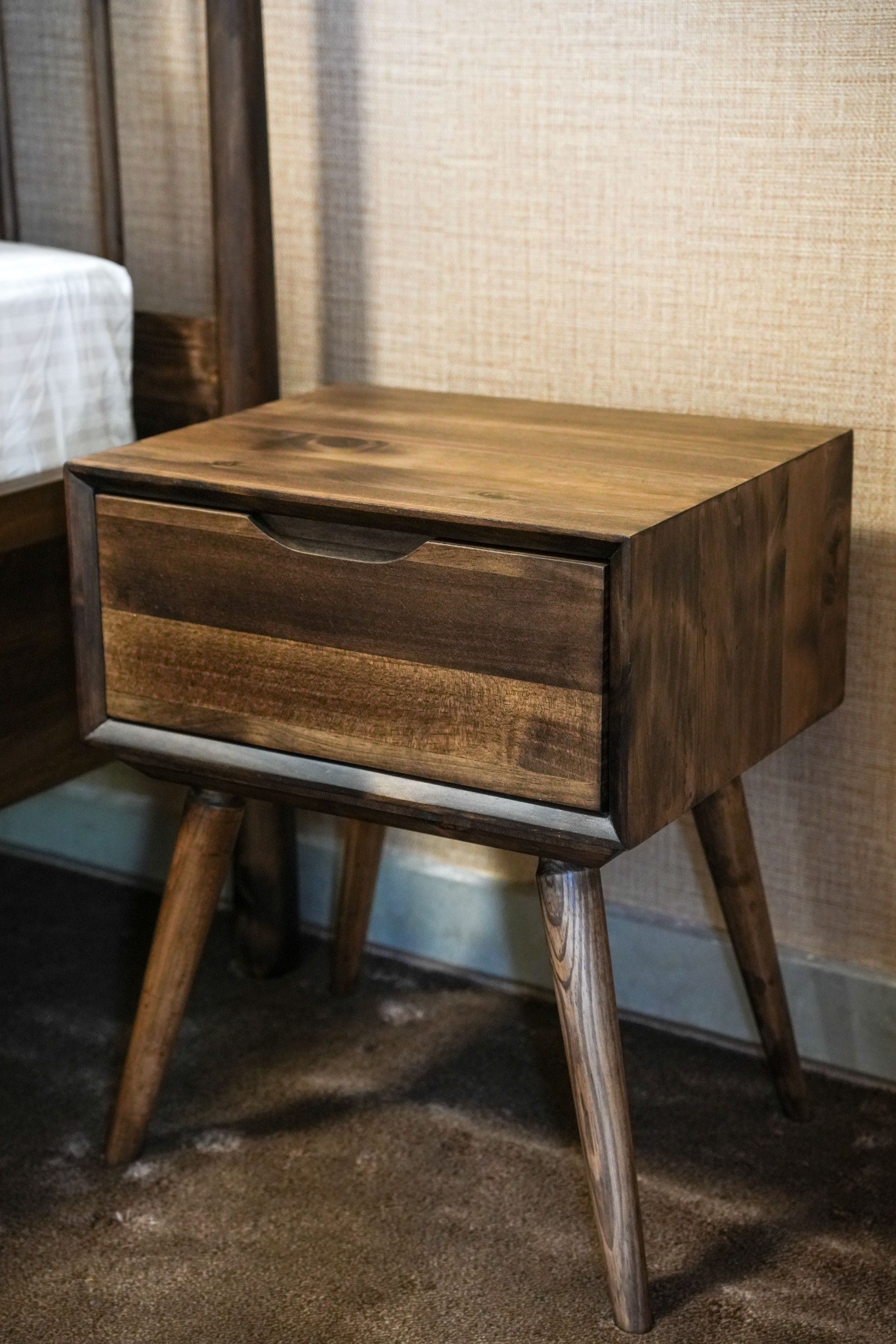 Single-Drawer Bedside Table