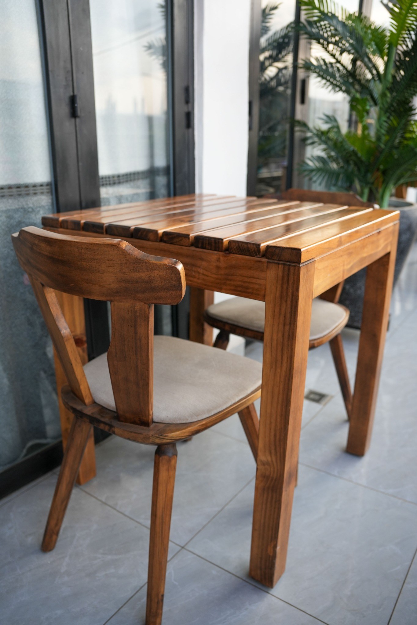 Slatted Bistro Table Set