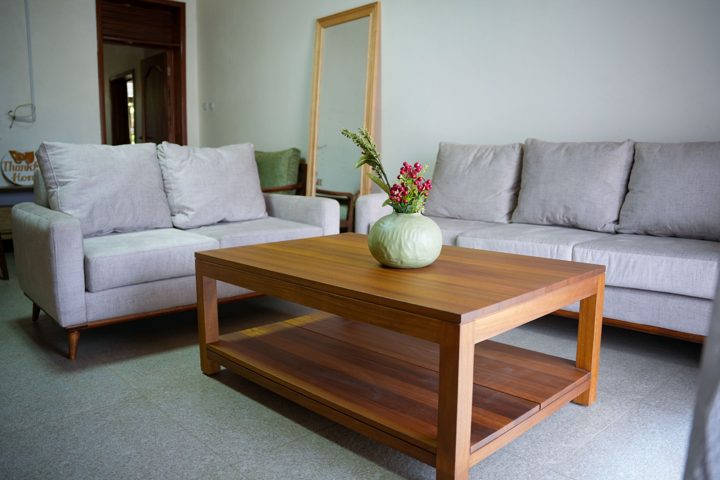 Upholstered Sofa Set